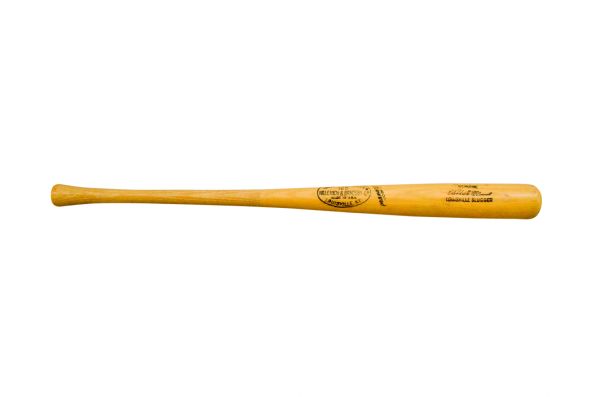 Sell or Auction Your Original Baseball Roberto Clemente Game Used Bat