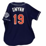 1999 Tony Gwynn Signed and Game-Worn Padres Alternate  Jersey Worn For Hits 3016 and 3017(GWYNN LOA)