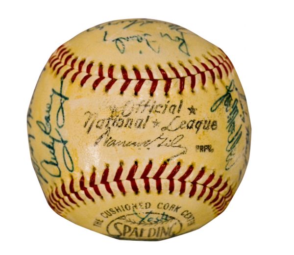 Lot Detail - 1962 New York Yankees Team Signed Baseball