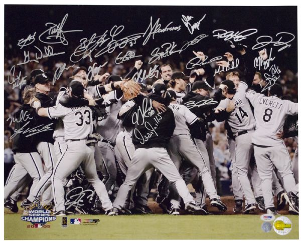 Joe Crede Autographed 2005 World Series Baseball