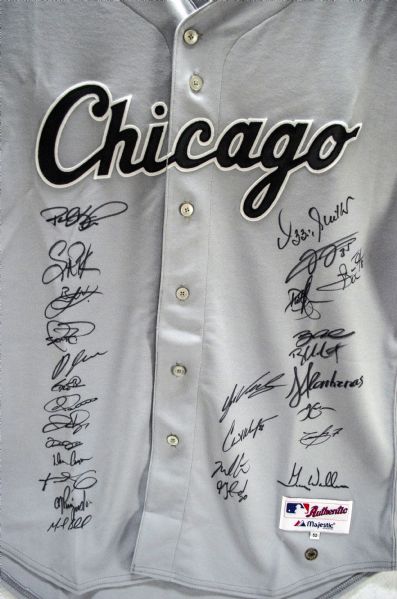 Joe Crede signed 2005 Chicago White Sox World Series Home Jersey BECKETT