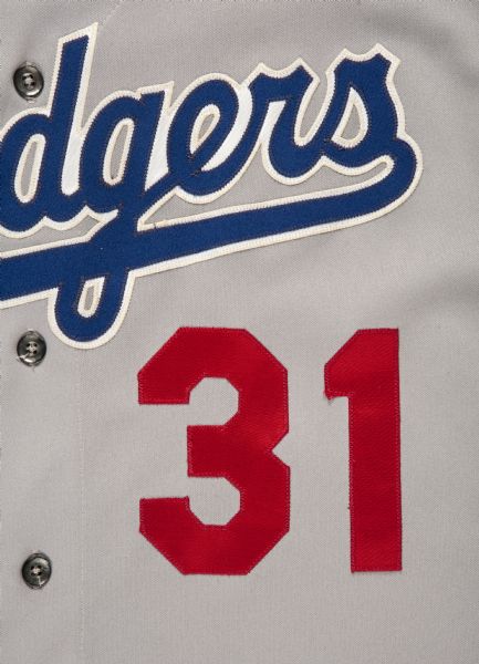 dodgers jersey red number