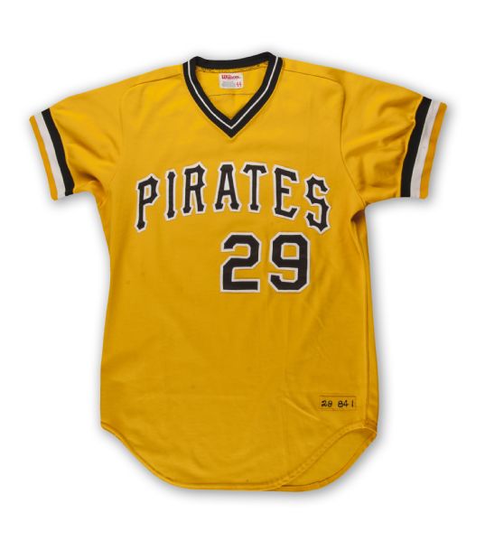 pirates game jersey