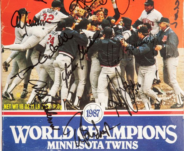 1987 Minnesota Twins World Series Champs Team Signed Wheaties Box With —  Showpieces Sports