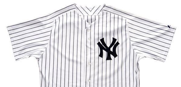 Lot Detail - Mariano Rivera Signed New York Yankees Replica Jersey