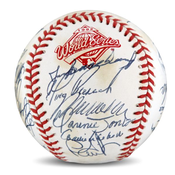 1986 Atlanta Braves Team Signed Autographed Official National League  Baseball