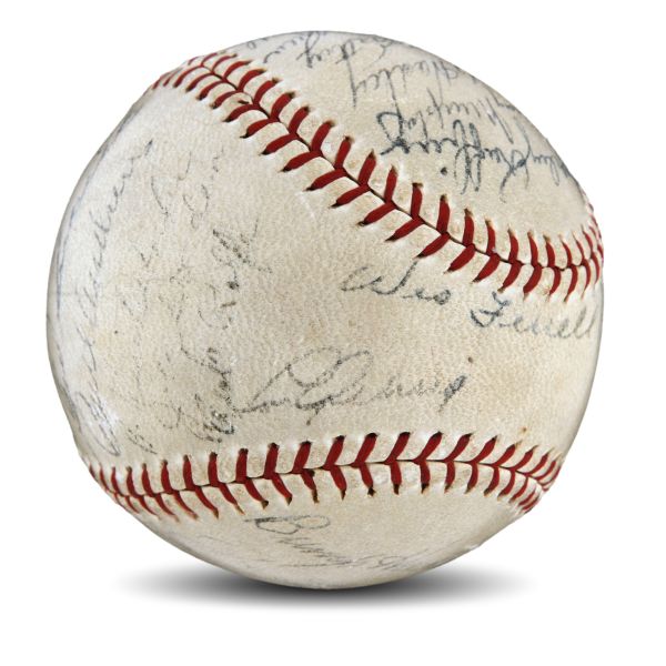 Lot Detail - 1938 New York Yankees Team Signed Baseball With 25 Signatures  Including Lou Gehrig