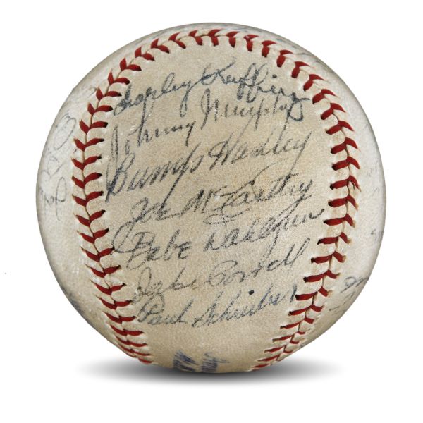 Lot Detail - 1938 New York Yankees Team Signed Baseball With 25 Signatures  Including Lou Gehrig