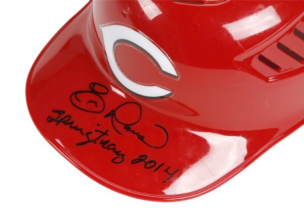 Eric Davis Signed Cincinnati Reds Grey Jersey Wearing Helmet
