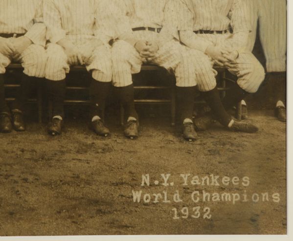 Old-Time Baseball Photos - 1932 NEW YORK YANKEES TEAM PHOTO Check