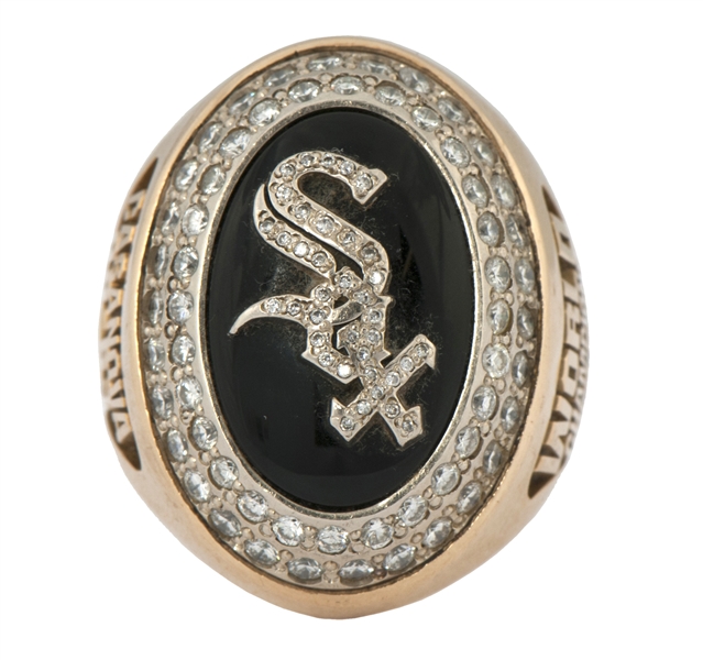 MLB 2005 Chicago White Sox World Series Championship Replica Ring