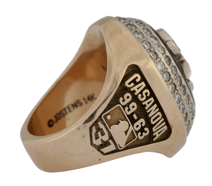 Lot Detail - 2005 Chicago White Sox World Series Champions Ring With  Original Presentation Box (Player Ring)