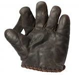 1924-25 Eddie Collins Game Used Glove (MEARS LOA)