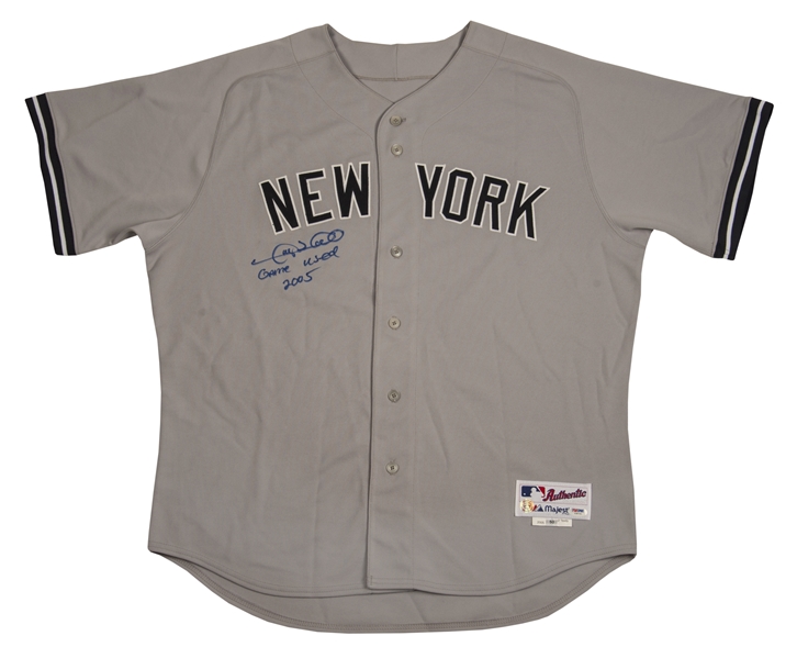 Lot Detail - 2005 Gary Sheffield Game Used and Signed New York Yankees Road  Jersey (PSA/DNA)