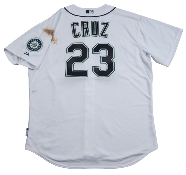 Mariners Authentics: Nelson Cruz #23 Cream AC Home Game-Used Jersey 2015