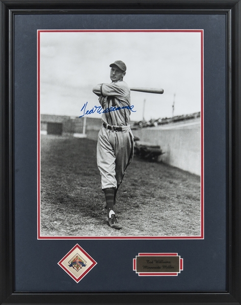 TED WILLIAMS HAND-SIGNED MINNEAPOLIS MILLERS PHOTOGRAPH – Zazoo