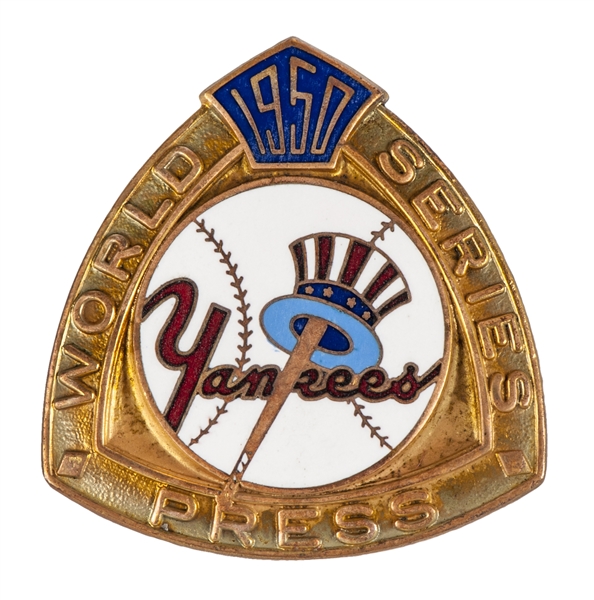 World Series New York Yankee 24 Pin unmatched.. 
