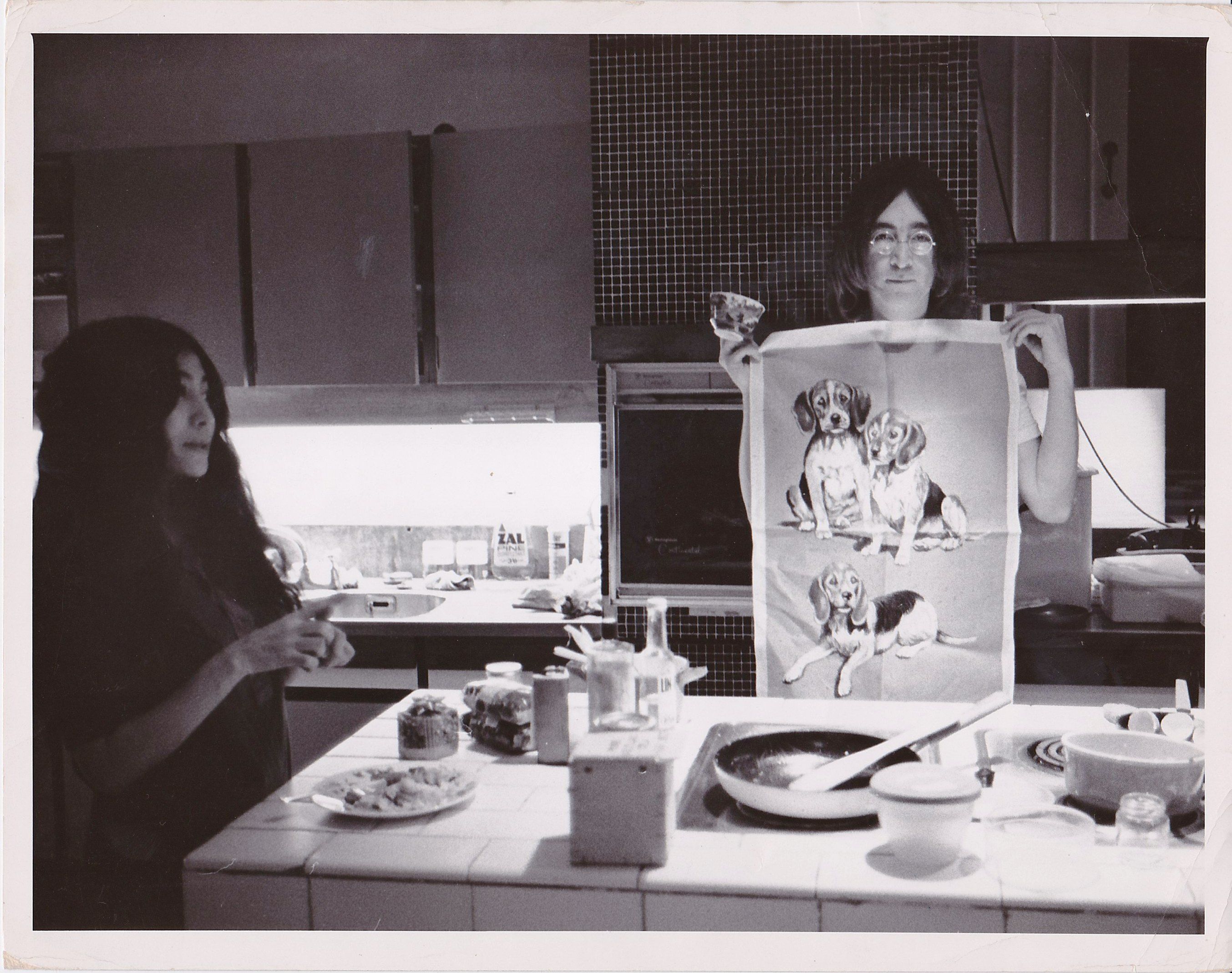 Romantic John Lennon/Yoko Ono 1970 "Look Magazine" Original Photo...