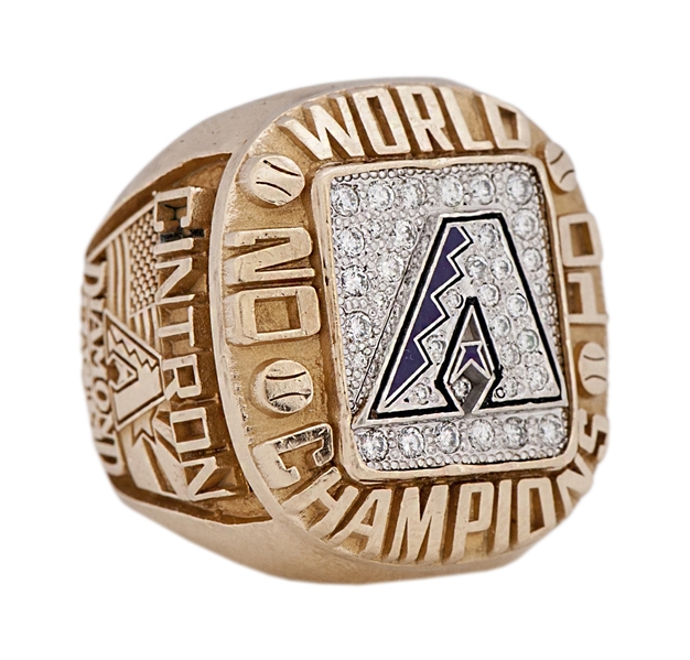 Lot Detail - Arizona Diamondbacks 2001 World Series Championship Ring