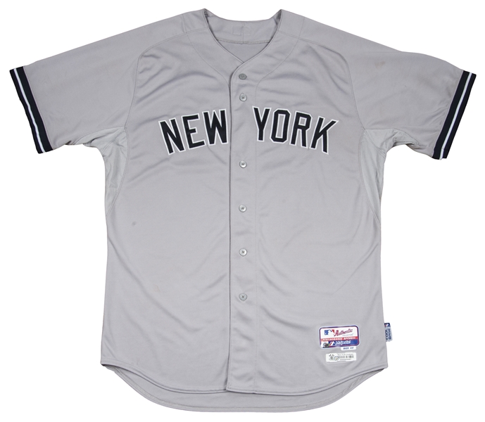 Yankees will wear No. 8 on jersey sleeves to honor Yogi Berra - Sports  Illustrated