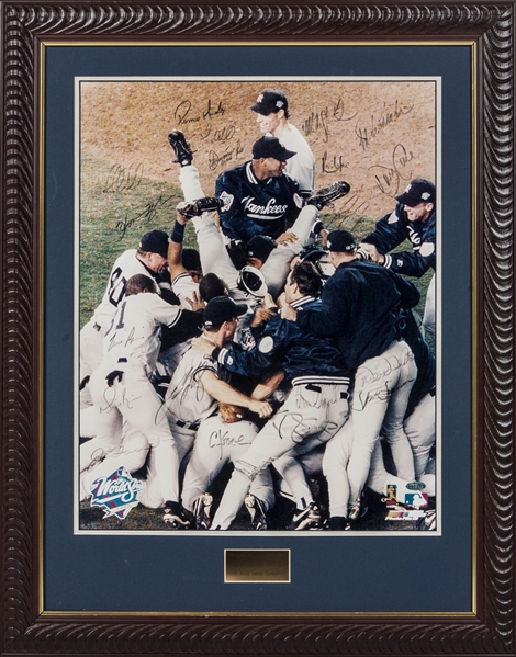 DARRYL STRAWBERRY (Yankees) signed 1998 World Series Celebration 16x20 photo