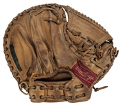 1971 Rookie Era Thurman Munson Game Used Catchers Mitt (Gene Michael LOA, Yankees LOA, PSA/DNA LOA, Hall of Fame Documentation) Glove