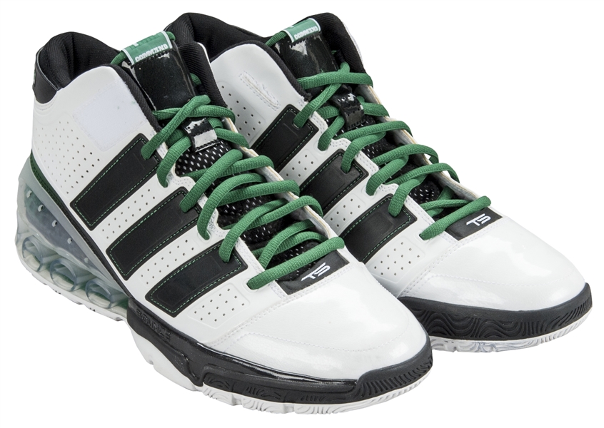 software Namaak eeuwig Lot Detail - 2007-08 Kevin Garnett Game Used Adidas Signature5 Sneakers  (MEARS)