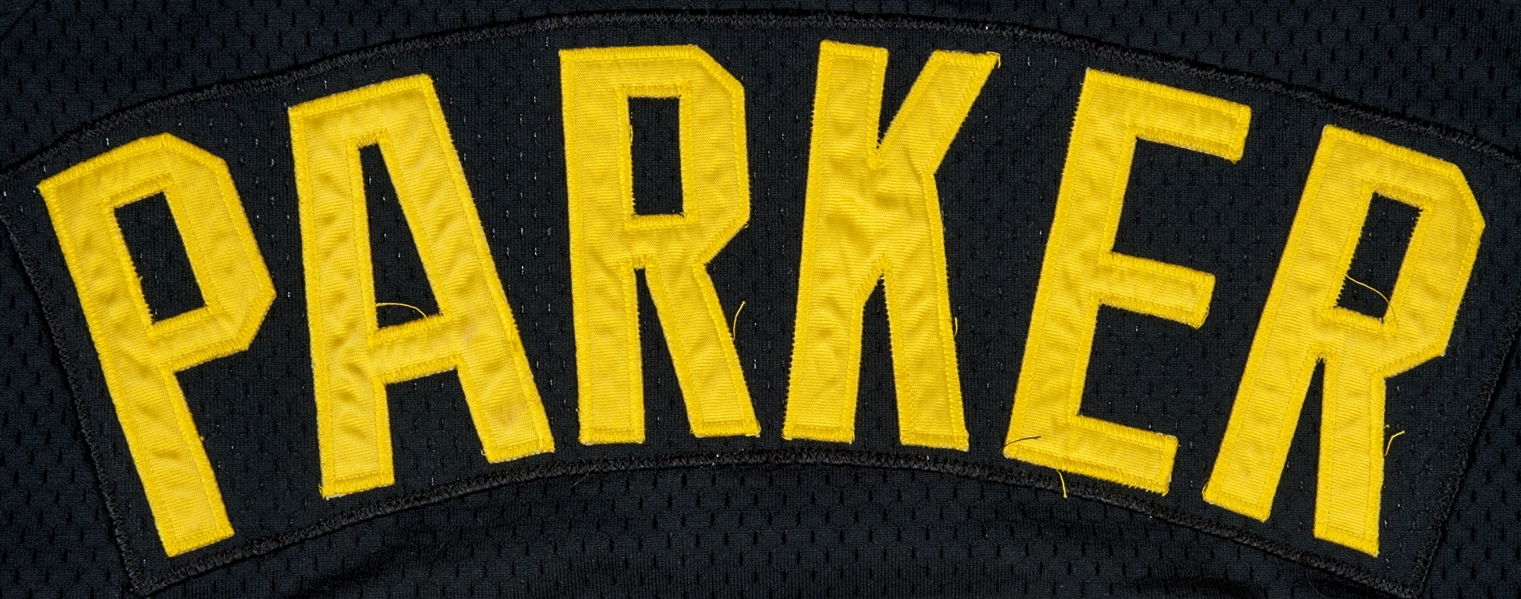 Lot Detail - 1977 Dave Parker Pittsburgh Pirates Autographed Game Worn Home  Jersey (MEARS A10/JSA)