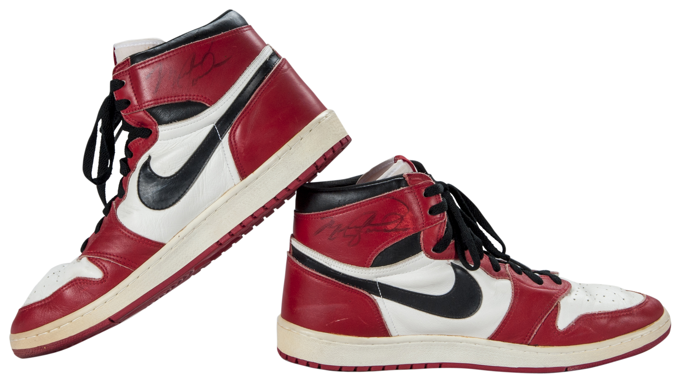 Lot Detail - 1984-85 Michael Jordan ROOKIE SEASON Game Used and Signed Sneakers (PSA ...