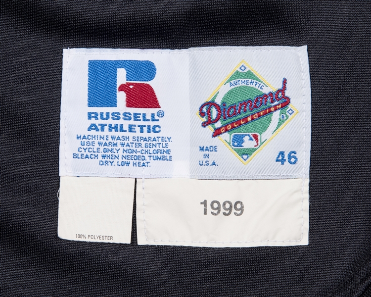 Lot Detail - 1999 Ken Griffey Jr. Game Used Seattle Mariners Alternate Road  Jersey (MEARS)