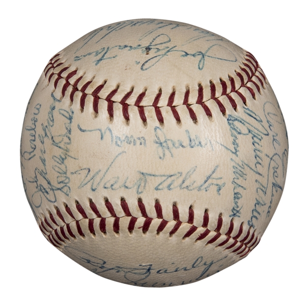 Lot Detail - 1959 Chicago White Sox Team Signed Baseball