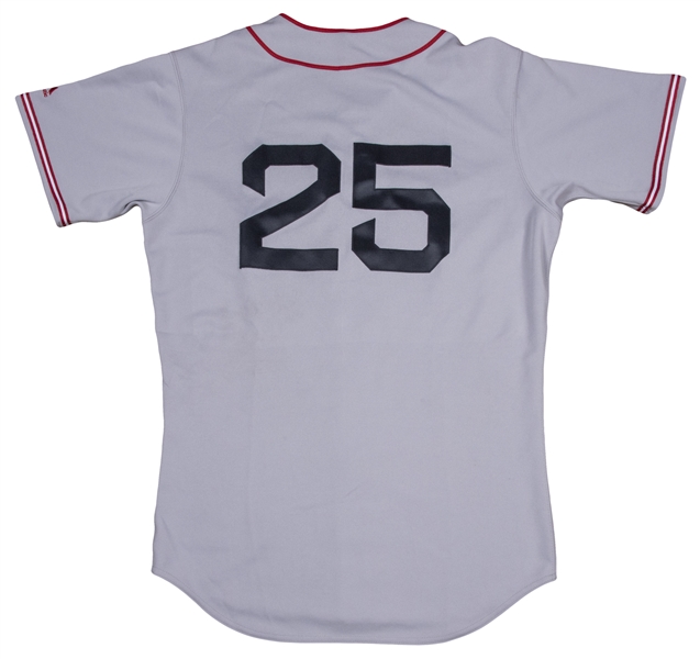 JBJ Jackie Bradley Jr T Shirt Size Large Red Sox 2018 World Series Patch Lot