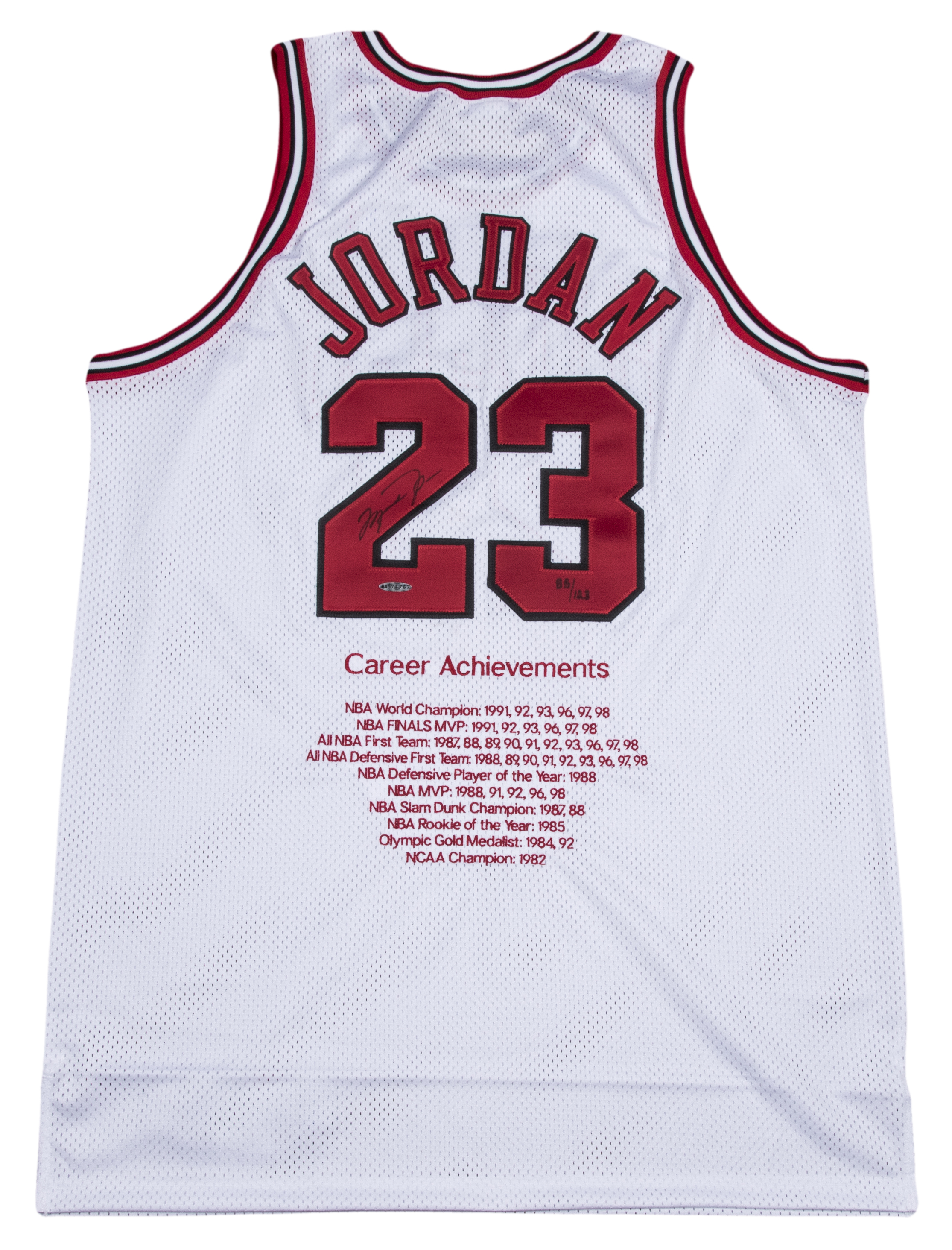 Lot Detail Michael Jordan Signed Chicago Bulls White Home Jersey Uda