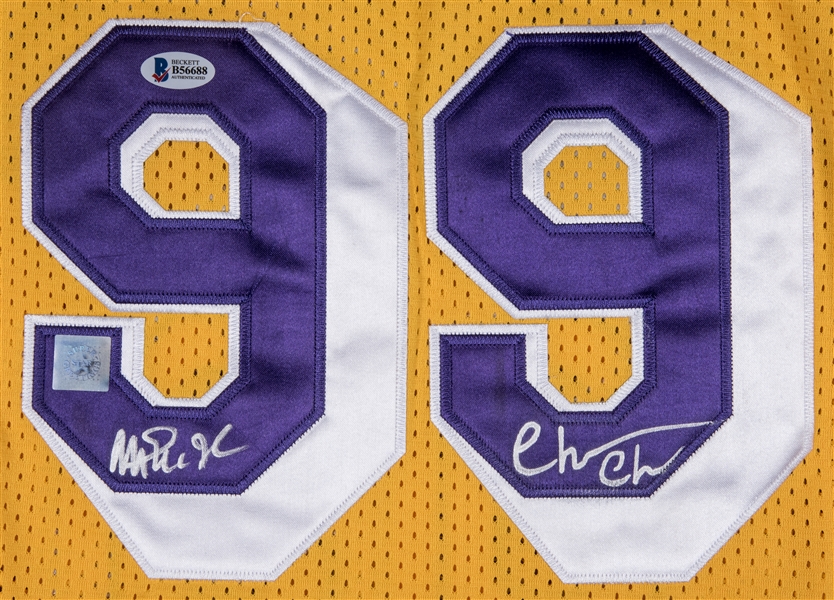 Chevy Chase Signed Fletch Lakers Jersey (Beckett COA)