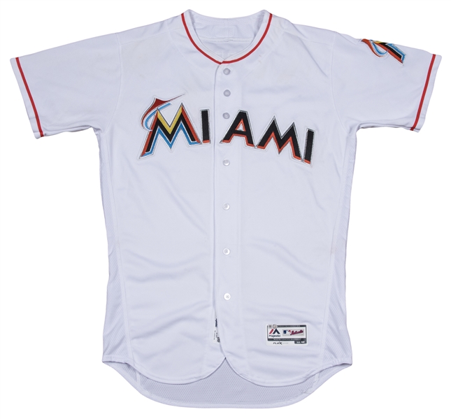 Lot Detail - 2016 Ichiro Suzuki Game Used and Signed Miami Marlins Home  Jersey For Career Hit #2983 on 06/22/16 (MLB Authenticated)