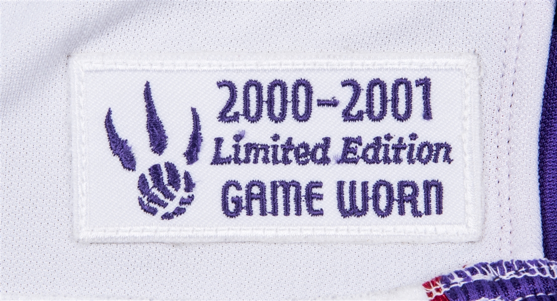 2000-01 Vince Carter Game-Worn Raptors Jersey – Memorabilia Expert