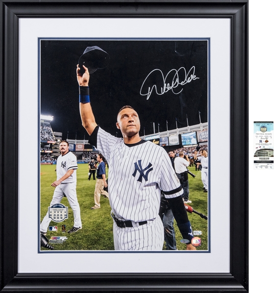 Derek Jeter Framed 8x10 Yankees The Flip Photo w/Laser Engraved Signat –  Sports Integrity