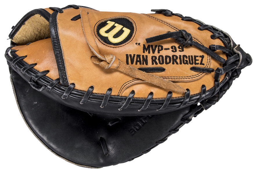 Lot Detail - 2001 Ivan Pudge Rodriguez Texas Rangers Game-Used