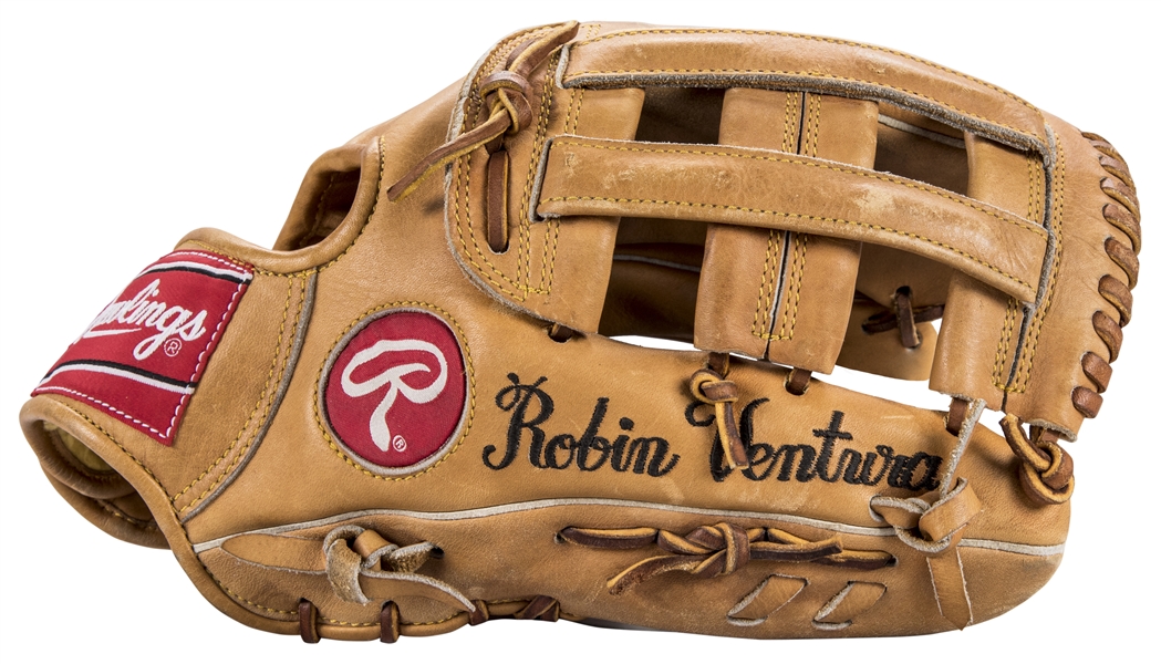 Lot Detail - 1995-96 Robin Ventura Game Used Rawlings Glove (PSA/DNA &  Equipment Manager LOA)