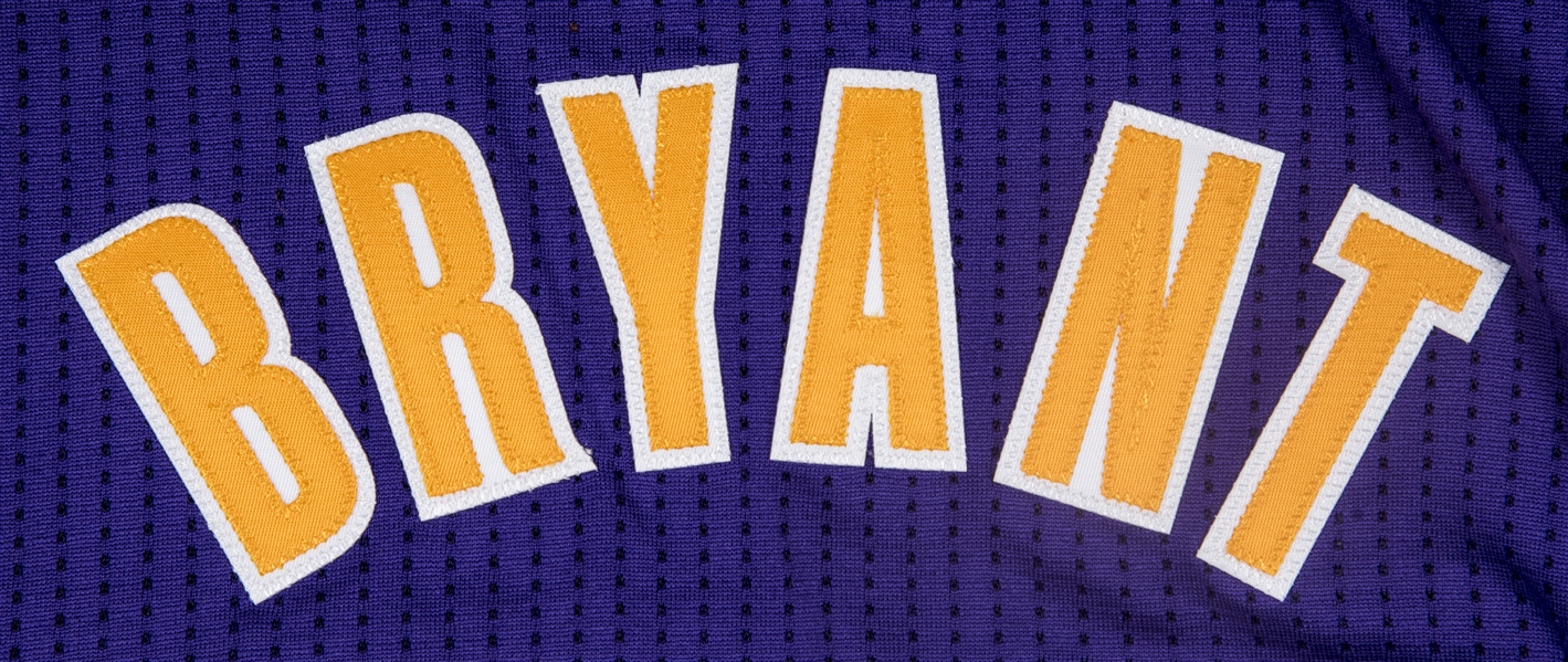 Kobe Bryant Signed Lakers Purple Jersey Inscribed 5X Champ #D/124 COA  Autograph