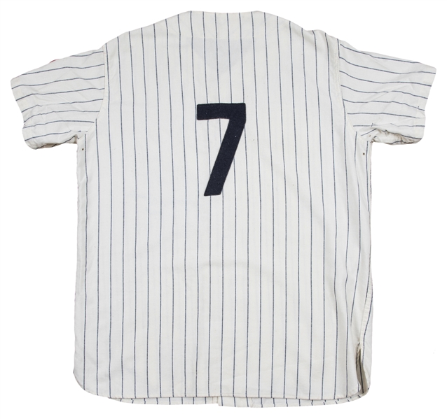 Lot Detail - Mickey Mantle Autographed 1952 New York Yankees