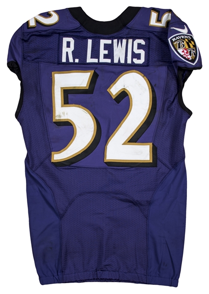 Lot Detail - 2012 Ray Lewis Game Used photo matched Baltimore ...