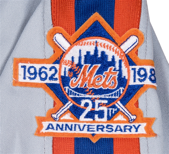 Lot Detail - 1986 Tim Teufel New York Mets Signed Game Worn Road