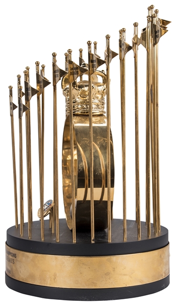 1992 Roberto Alomar Toronto Blue Jays World Series Player Trophy on Goldin  Auctions