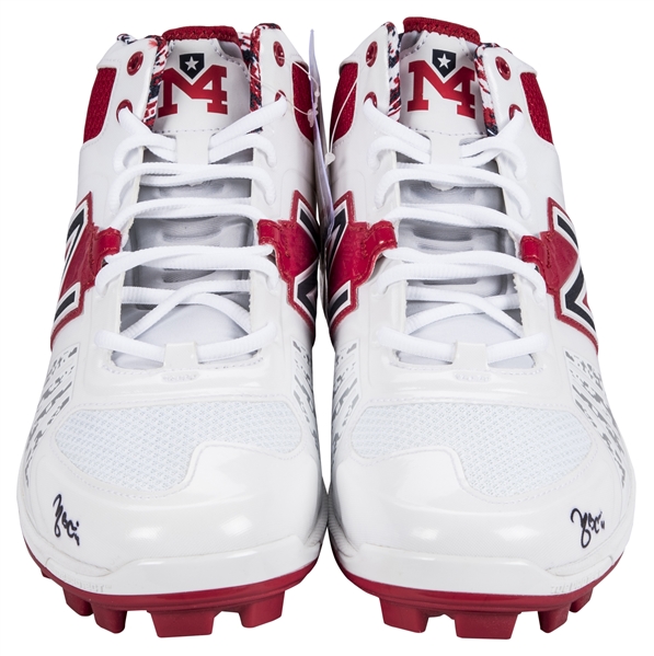 Lot Detail - Yadier Molina Game Issued and Signed New Balance Cleats -  White and Red (Molina LOA)