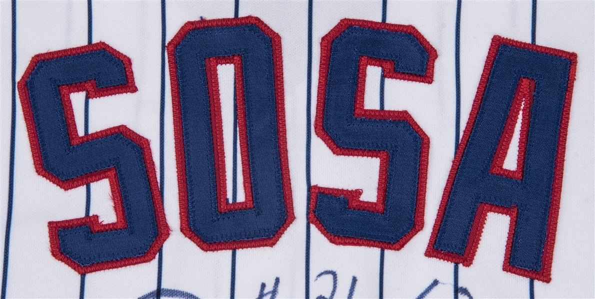 Chicago Cubs Sammy Sosa Plastic Replica Jersey Decoration Topps 1999