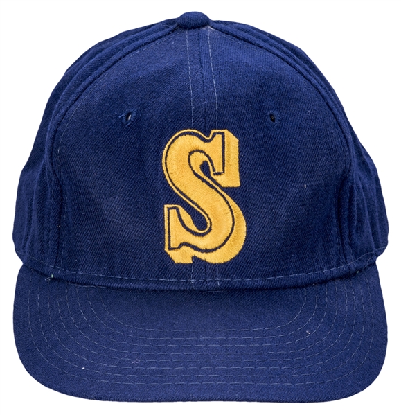 1989-1993 Ken Griffey Jr Game Used & Signed Seattle Mariners Cap –  Heartland Sports Memorabilia