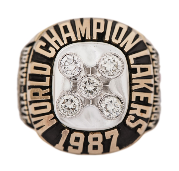 L.A. Lakers Gift Kareem Abdul-Jabbar Custom Gold Ring With 578 Diamonds