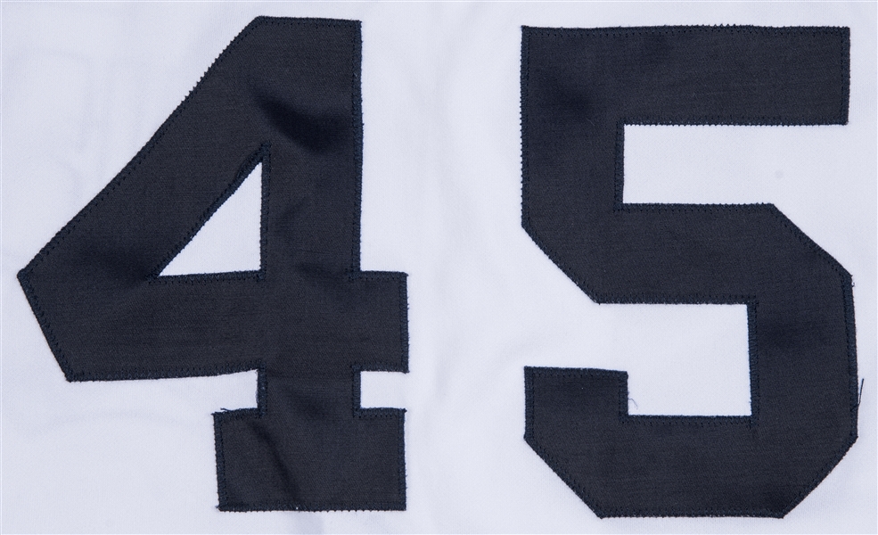 Lot Detail - 1993 Cecil Fielder Game Used & Signed Detroit Tigers Home  Jersey (JSA)