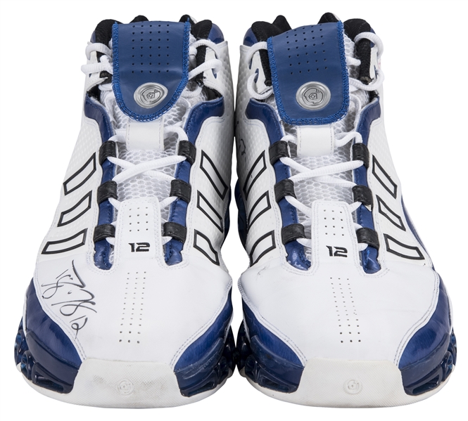 Lot Detail - 2005 Dwight Howard Game Used & Signed Orlando Magic Adidas  Sneakers (Player LOA & JSA)